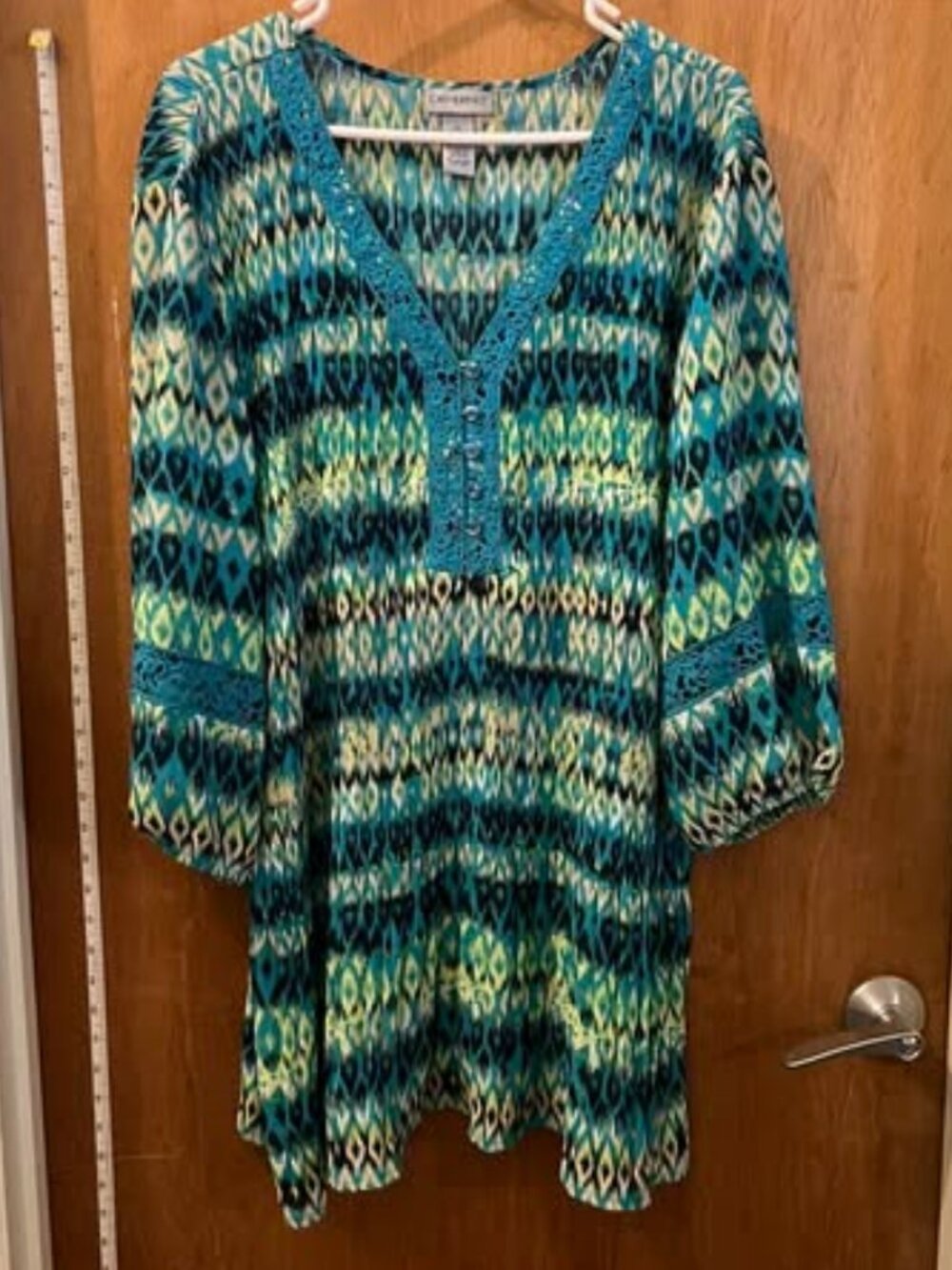 Size 3X(26/28W) - Catherine's - Blue Tone 3/4 Sleeve Blouse